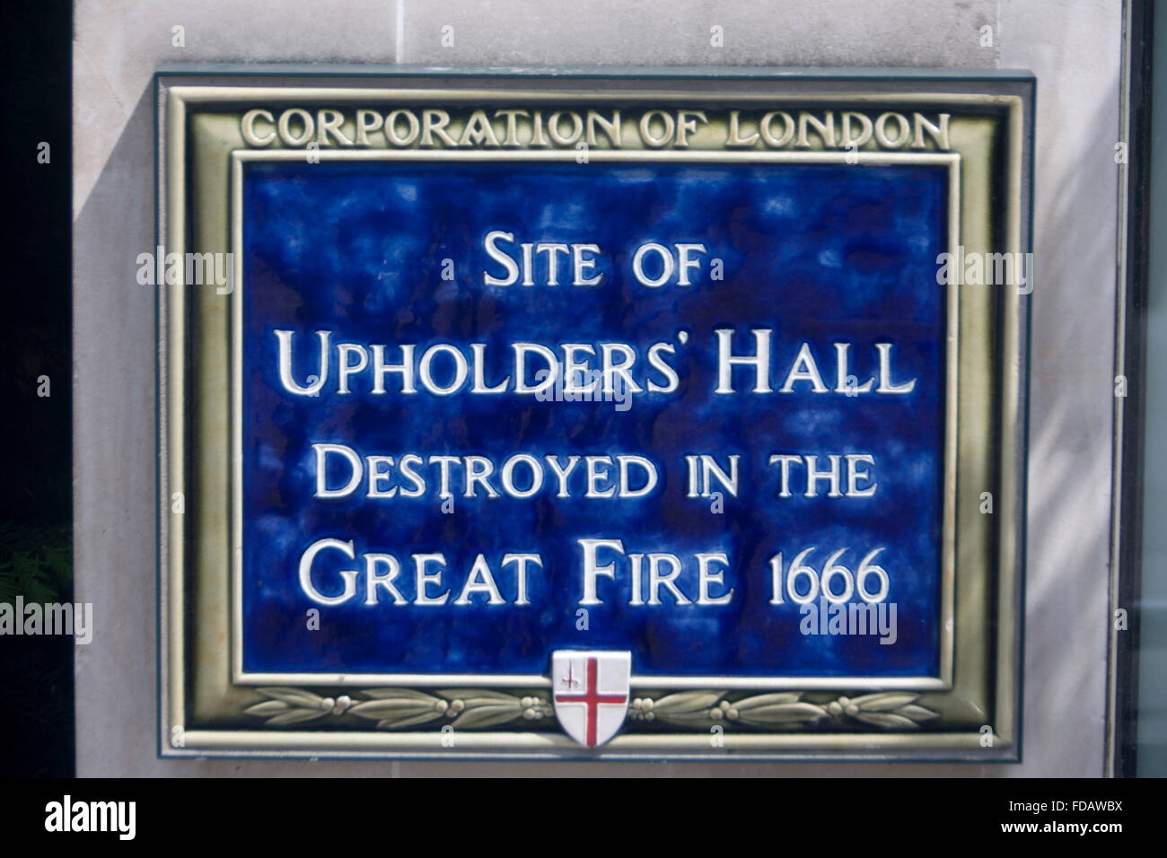 Grande Incendio di Londra 1666 targa blu commemorando indicante il sito di Propagattori Hall che è stato distrutto in un incendio Foto Stock