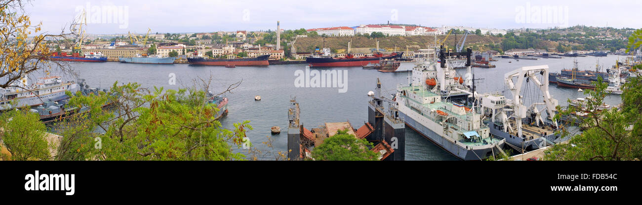 Vista panoramica della baia di Sebastopoli, Ucraina Foto Stock