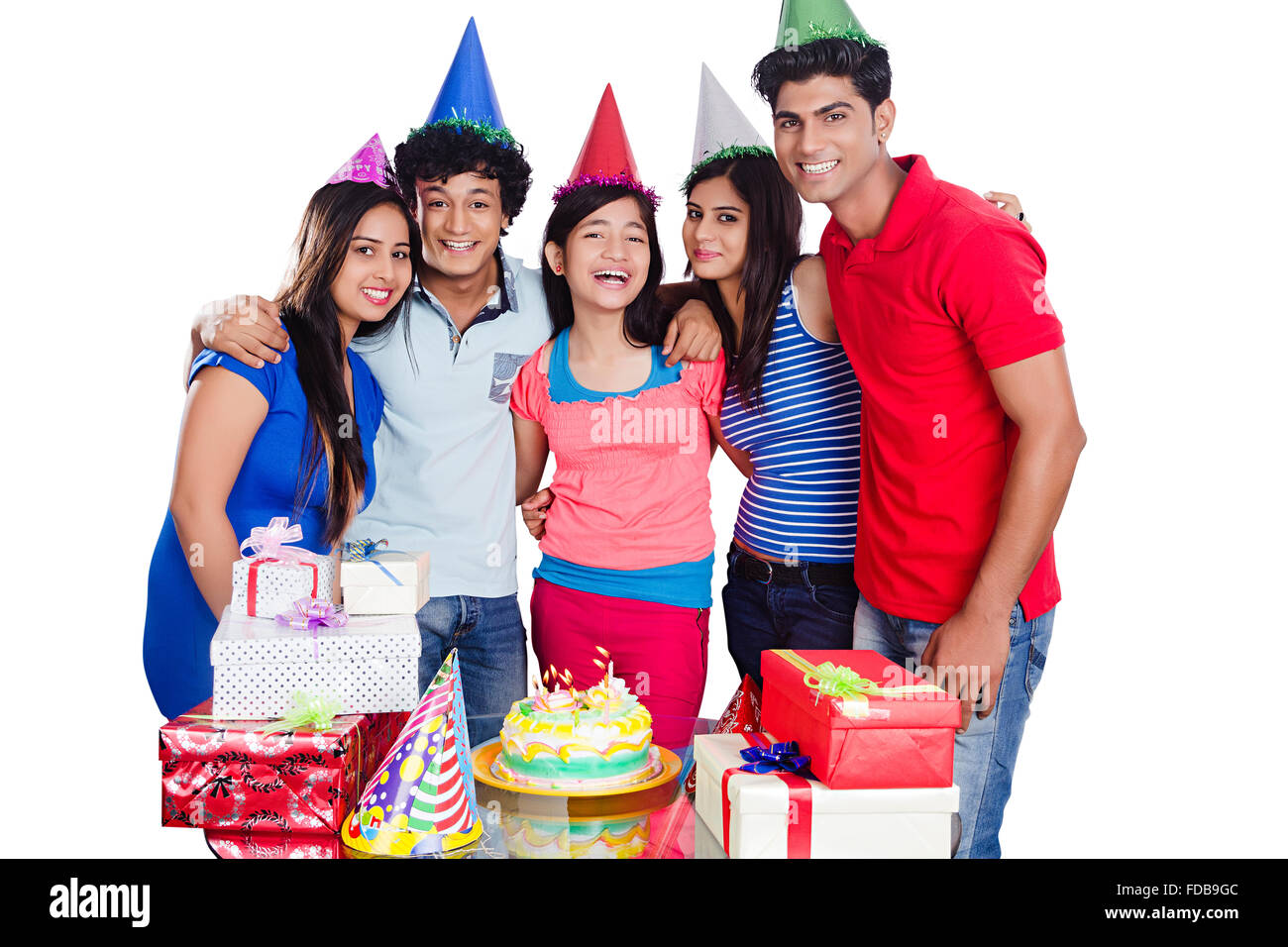 Gruppo Teenager amici Festa di Compleanno celebrazioni Foto Stock