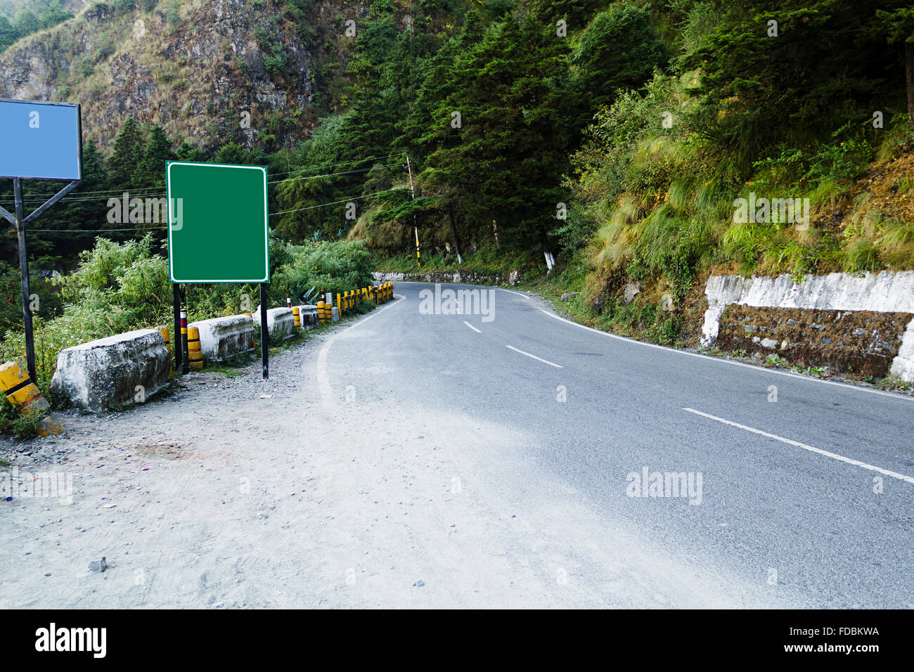 Hill Station Mountain Highway road nessuno Foto Stock