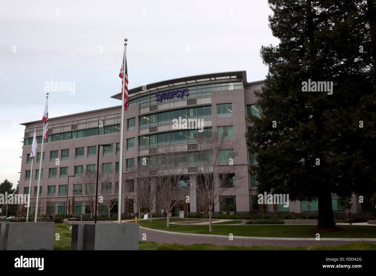 Una vista di Synopsys' sede aziendale di Mountain View, California Foto Stock