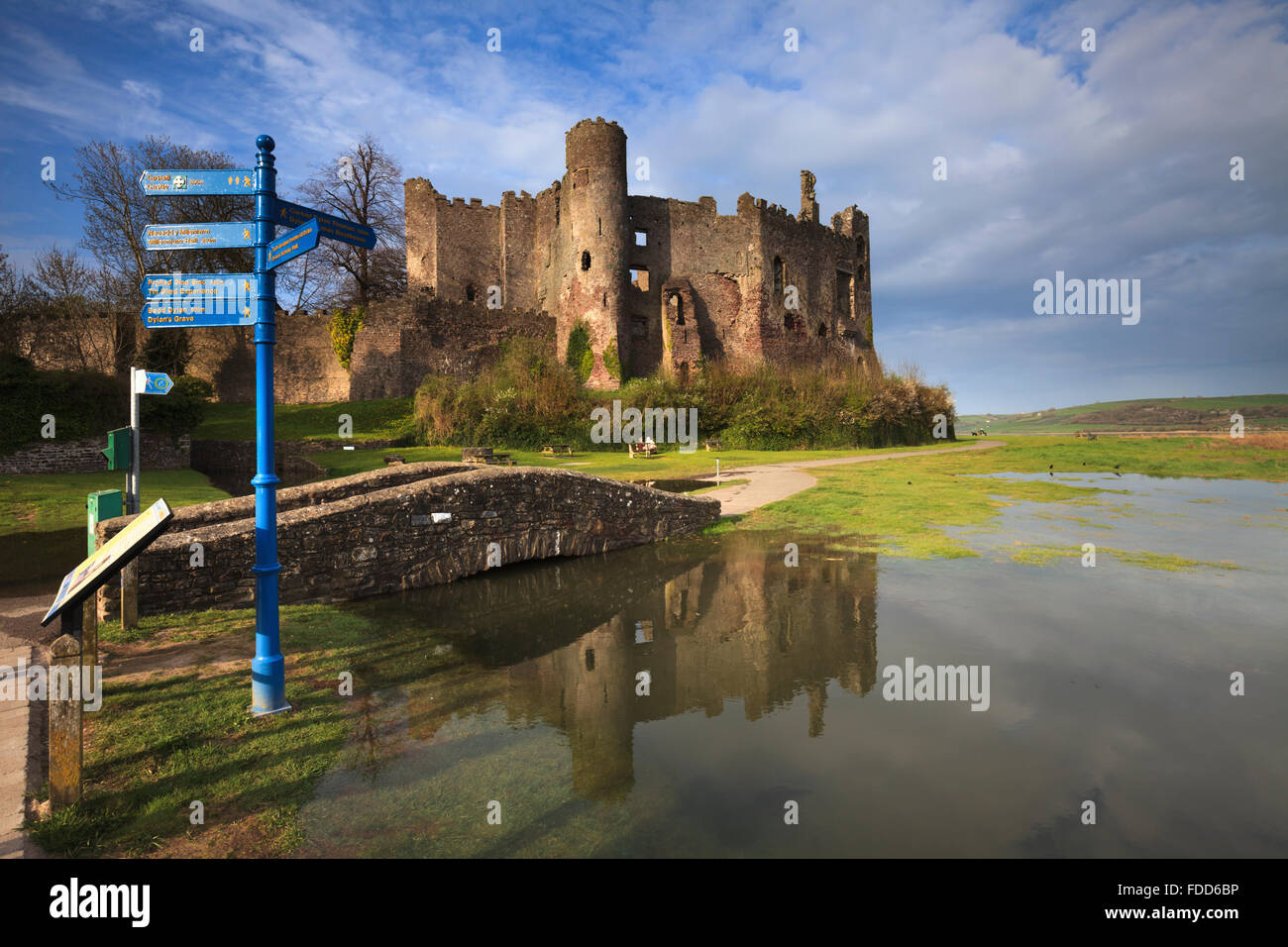 Laugharne Castello nel Carmarthenshire in Galles del Sud Foto Stock
