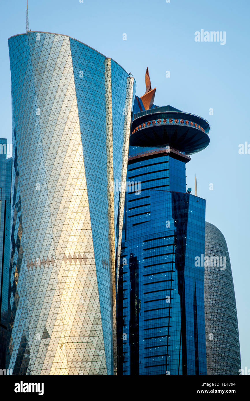L'Al Bidda Tower, il World Trade Center di Doha e Torre di Doha, Doha, Qatar Foto Stock
