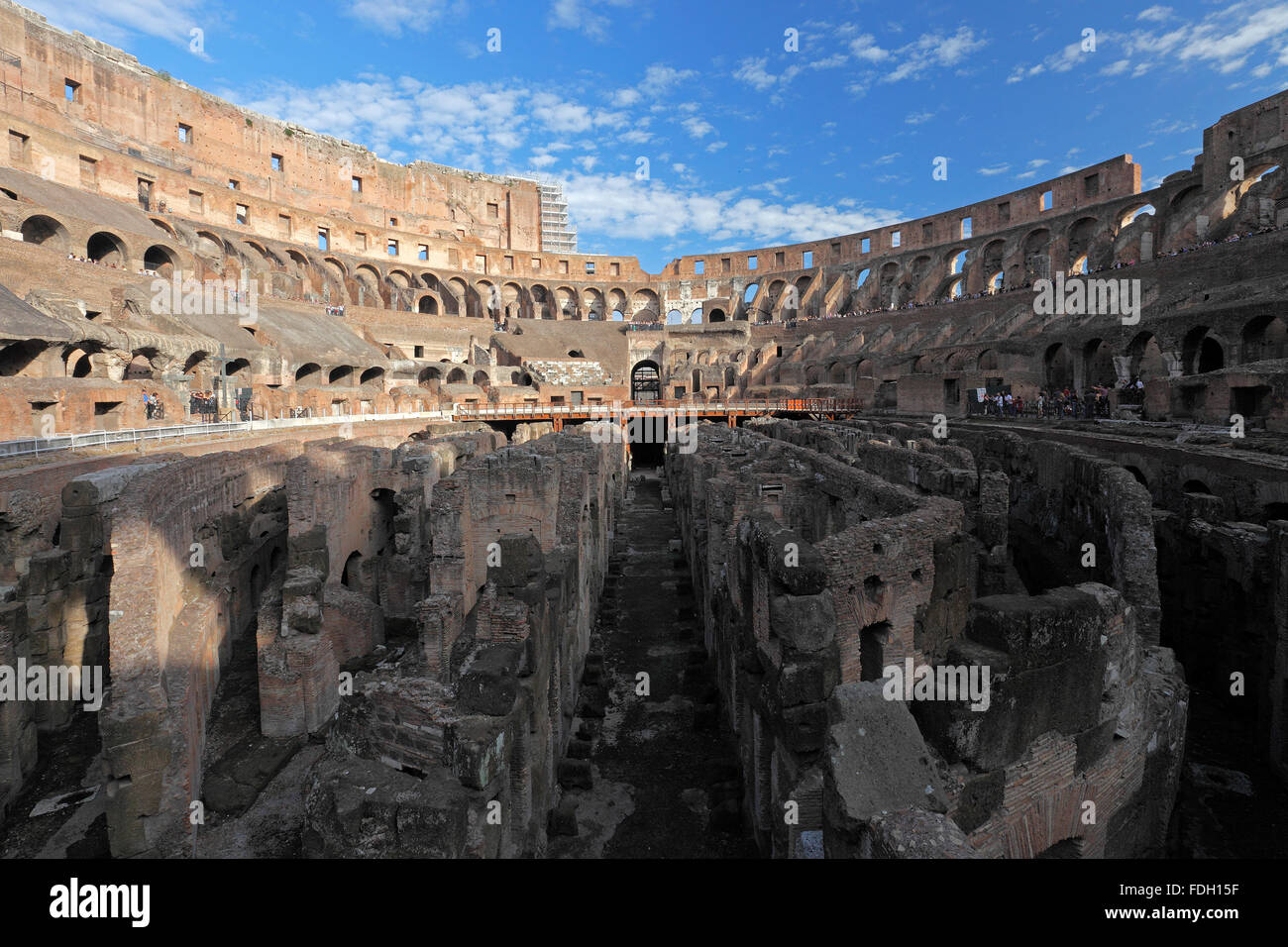 Il Colosseo o il Colosseo o Anfiteatro Flavio a Roma, Italia; (latino: Amphitheatrum Flavium); Anfiteatro Flavio o Colosseo Foto Stock