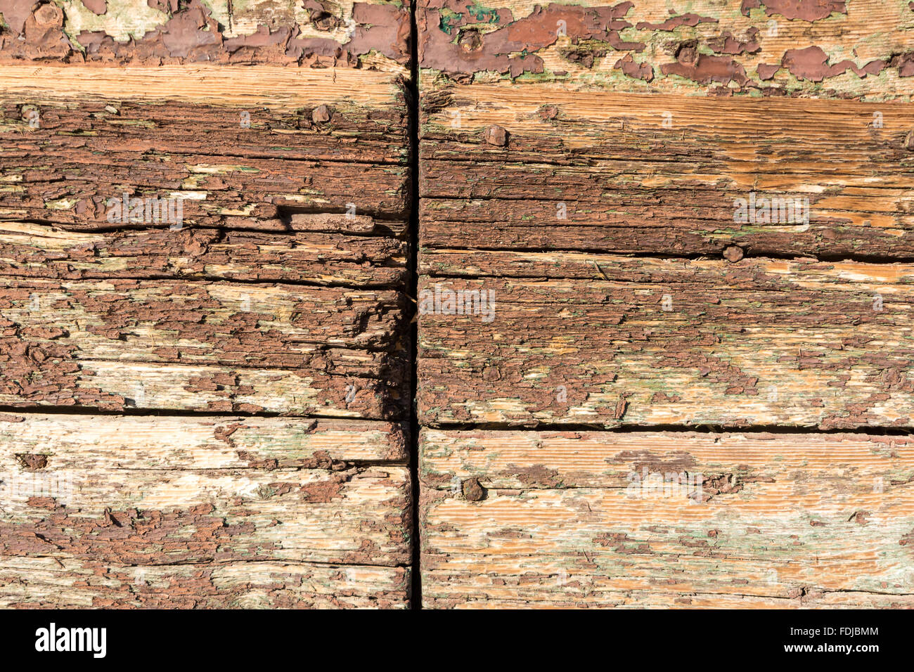 Dettaglio di una vecchia porta di legno Foto Stock