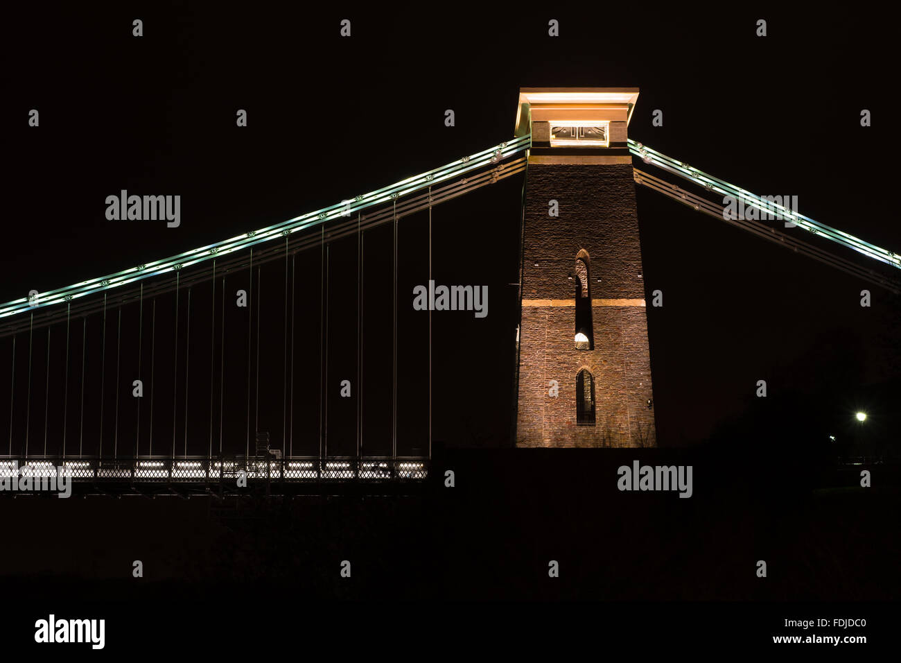 Il ponte sospeso di Clifton, North East Tower. Il Clifton torre del famoso ponte su Avon Gorge in Bristol Foto Stock
