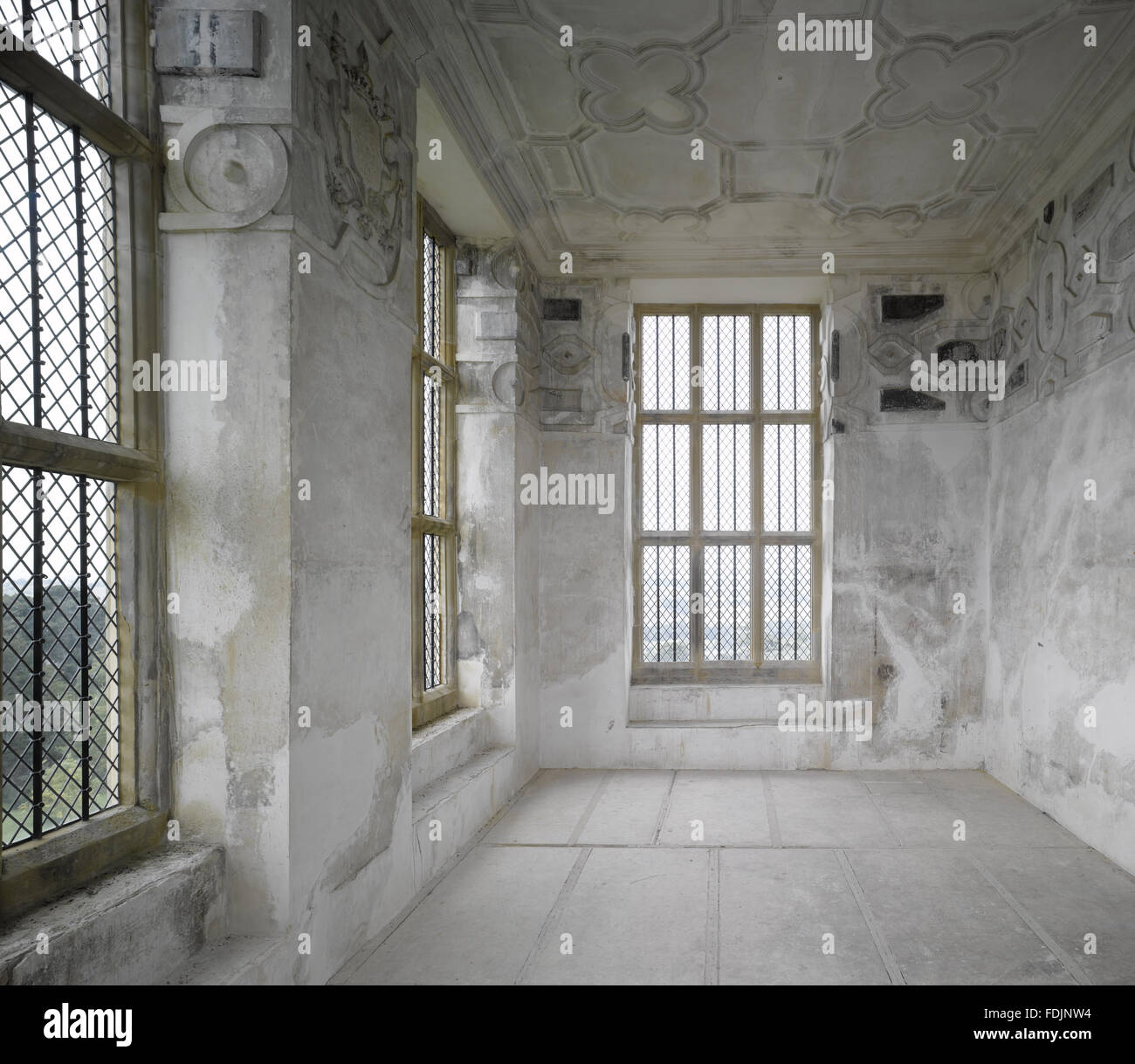 La sala per banchetti nel sud torretta di Hardwick Hall, Derbyshire. Sale per banchetti sono stati spesso costruito in cui vi è stata una buona vista da gustare come dessert è stato servito. Foto Stock