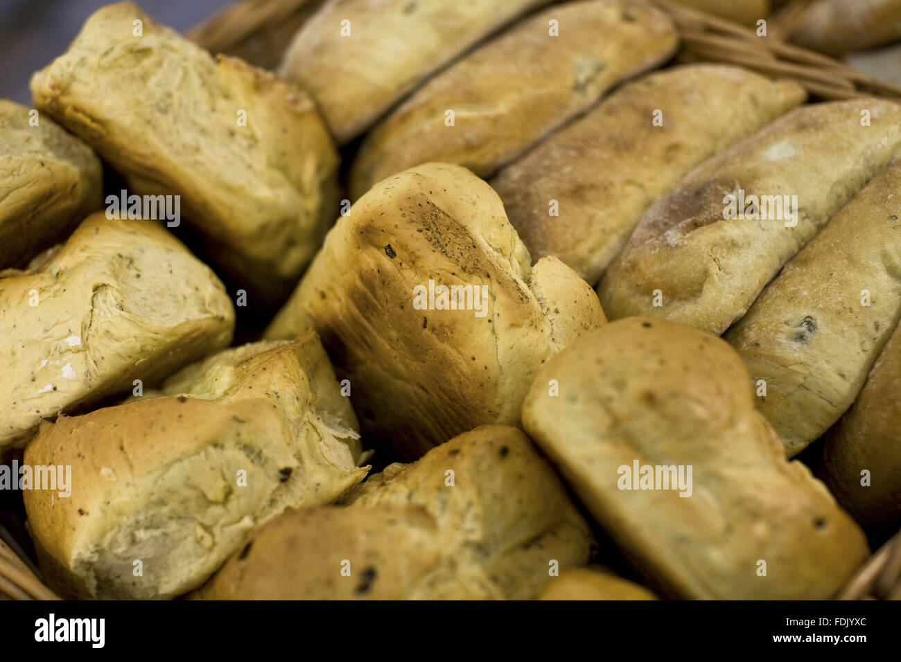 Il pane in vendita nel negozio della fattoria a Polesden Lacey, Surrey. Foto Stock