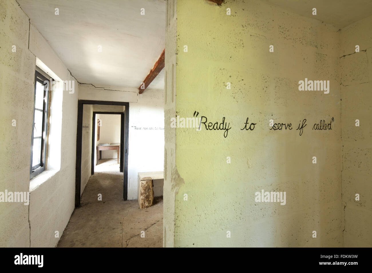 Interno del The Coleshill Guardiola, Oxfordshire. La casa di guardia è stata usata durante la Seconda Guerra Mondiale quando le unità ausiliarie sono stati addestrati a Coleshill House. Foto Stock