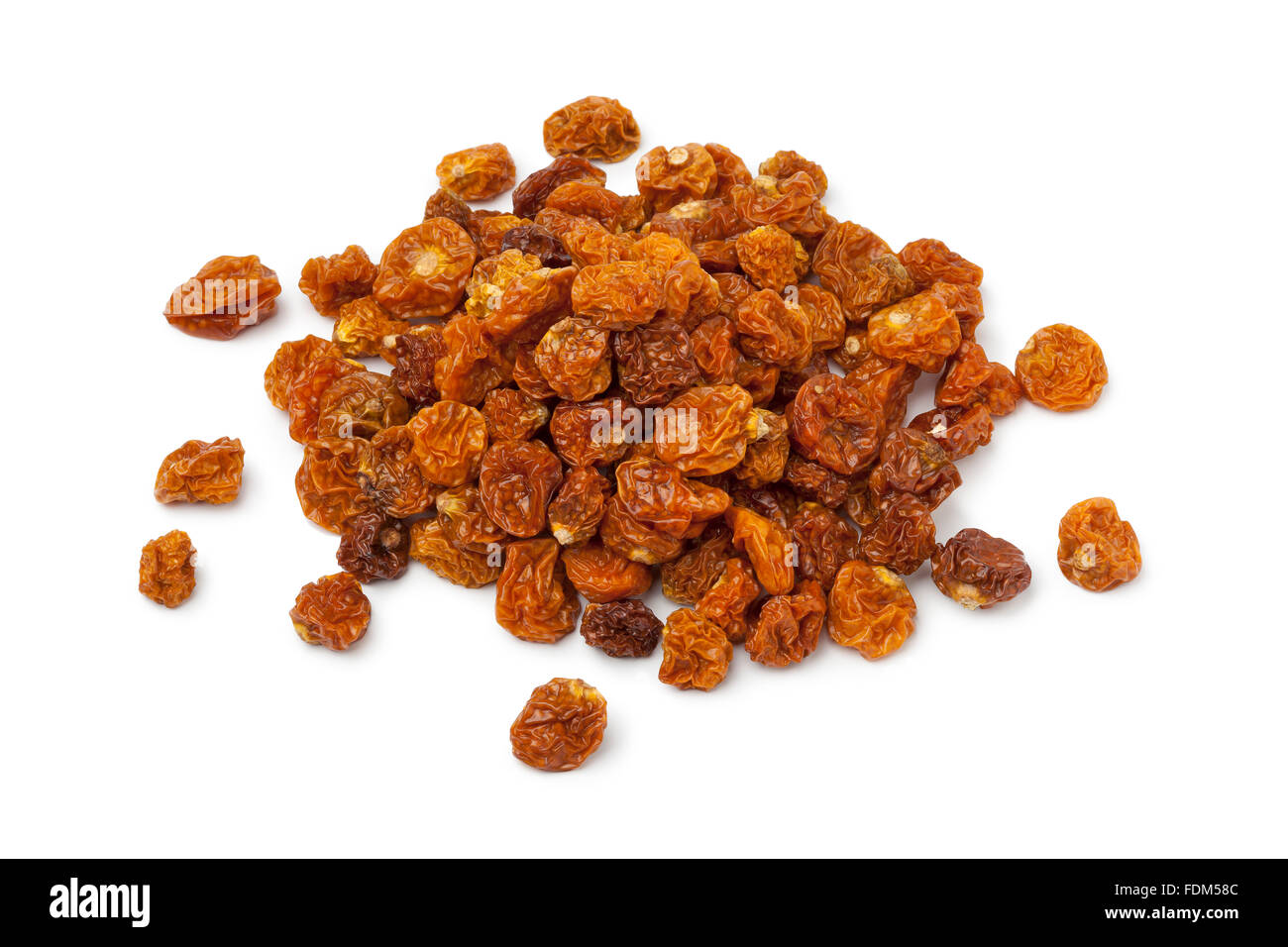 Cumulo di essiccato ribes del capo su sfondo bianco Foto Stock