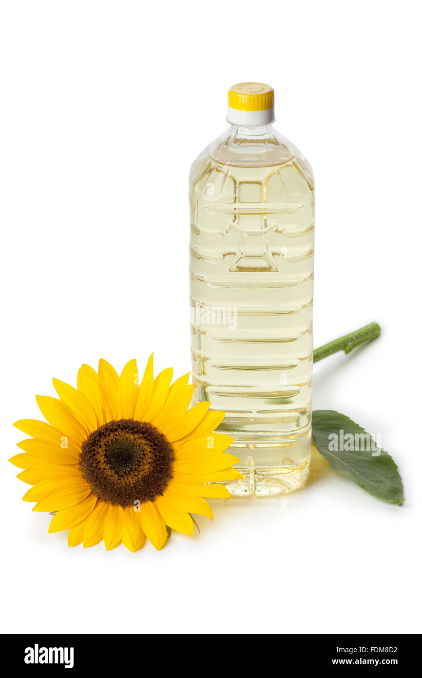 Bottiglia di plastica di olio di semi di girasole su sfondo bianco Foto Stock