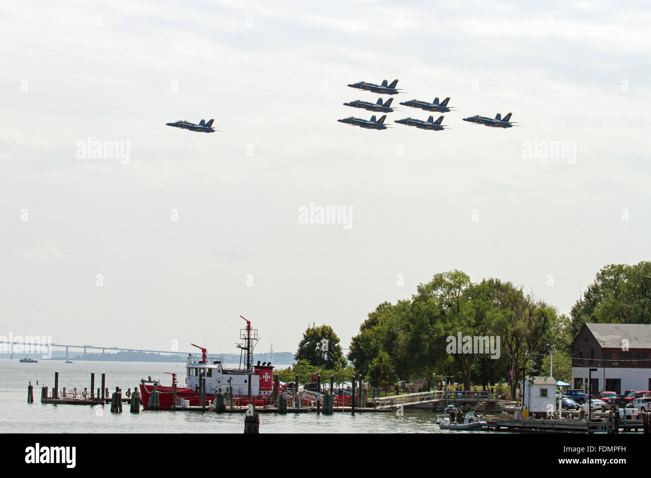 Navy Blue Angels di eseguire su Baltimore, Maryland Foto Stock