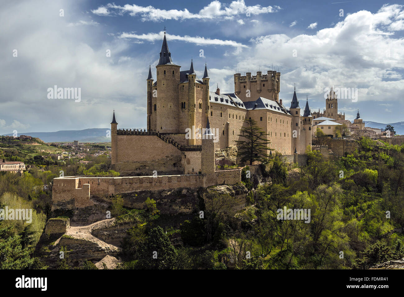 Alcazar of Segovia Segovia o Alcacer - palazzo fortificato in pietra 1122 Foto Stock