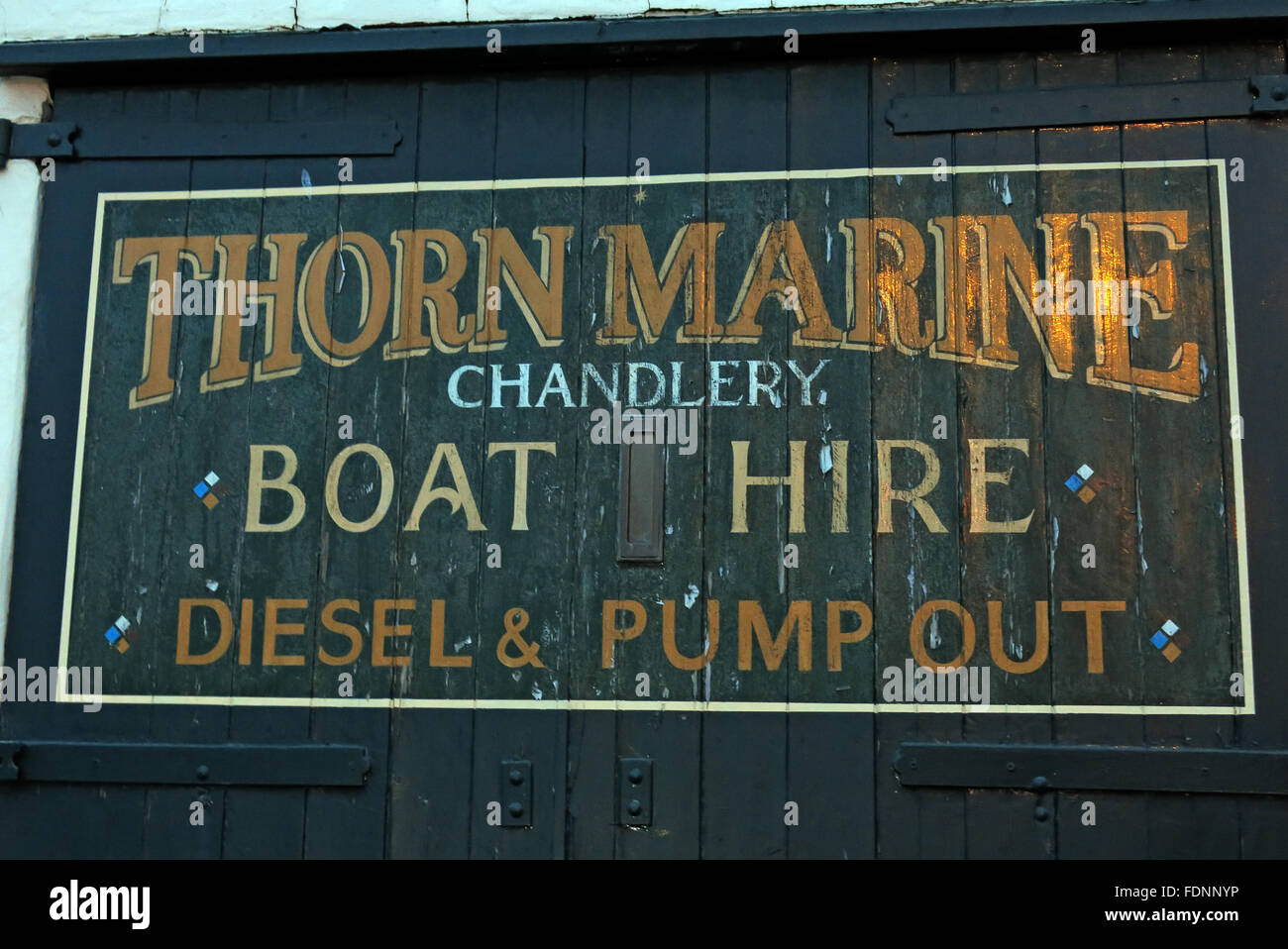 Thorn Chandlery Marine,Stockton Heath,WARRINGTON,CHESHIRE, Inghilterra, Regno Unito Foto Stock