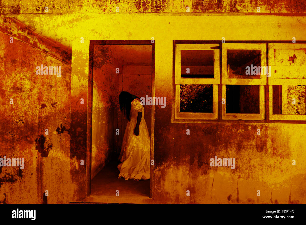 Ghost in Haunted House Foto Stock