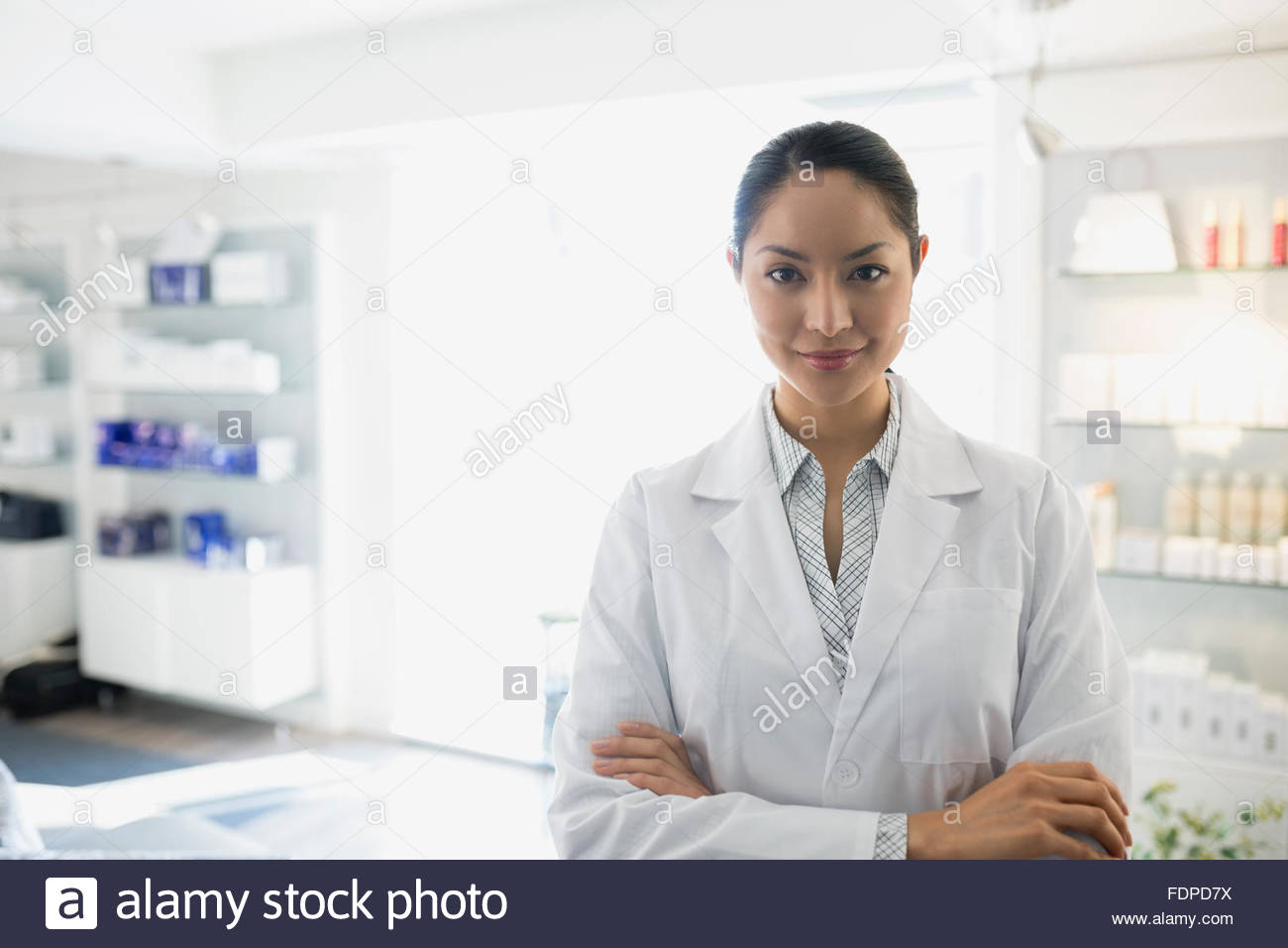 Ritratto fiducioso ufficio medici 25-29 anni Foto Stock