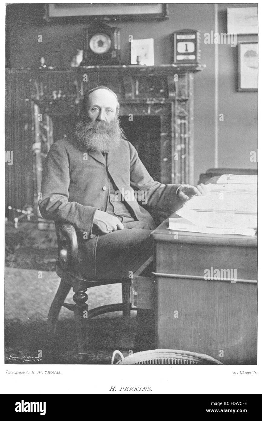 CRICKET: HENRY PERKINS- MCC segretario; tutti- round Cricketer; Cambridge, 1896 Foto Stock