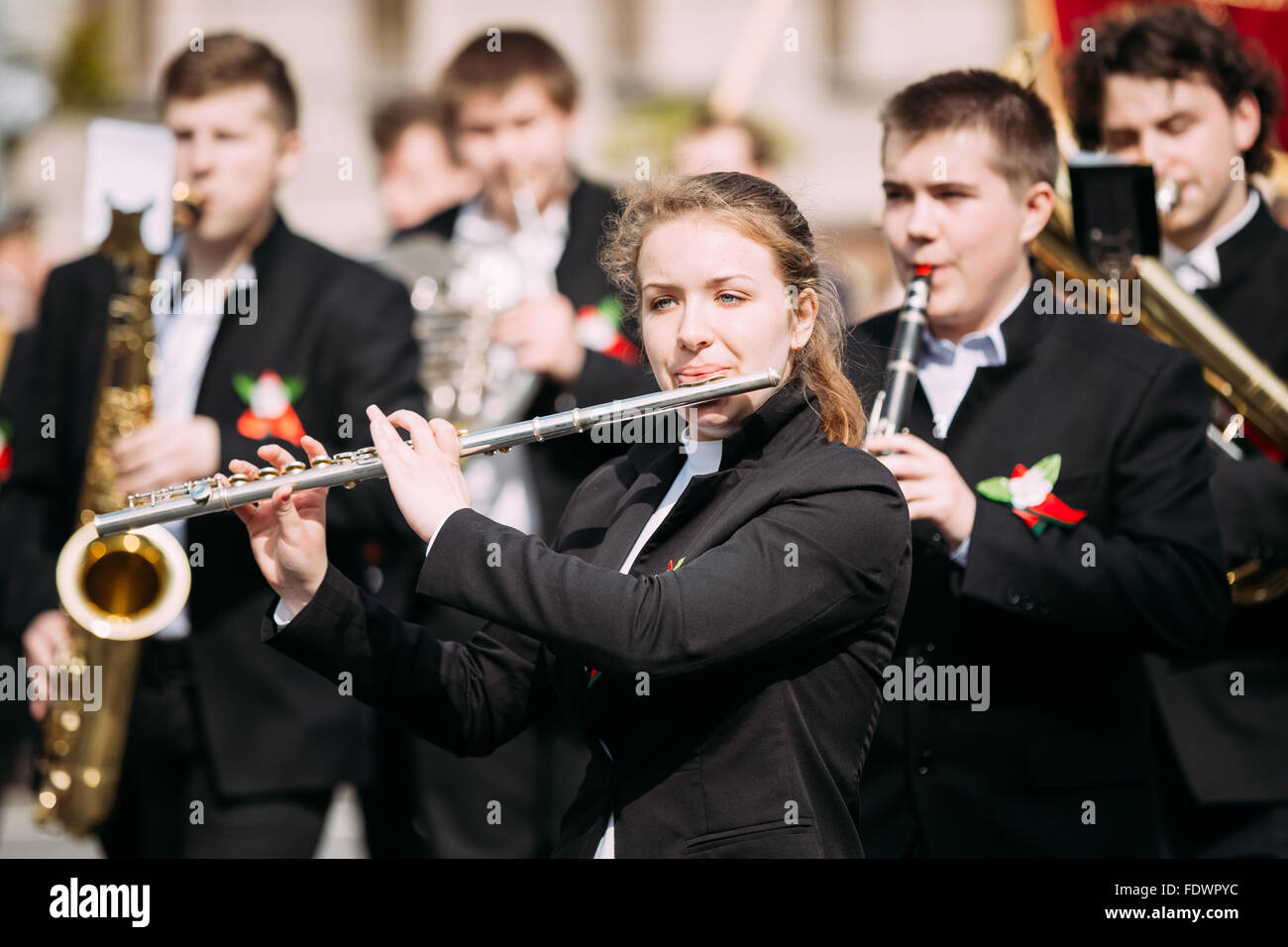 Gomel, Bielorussia - 9 Maggio 2015: orchestrali che partecipano alla sfilata dedicato alla vittoria il giorno - il settantesimo anniversa Foto Stock