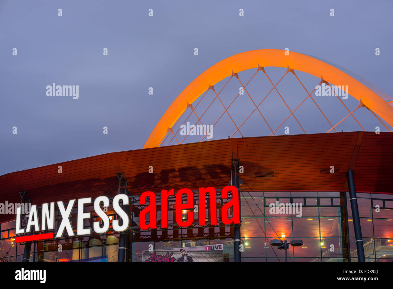 La Lanxess Arena, Cologne-Deutz, Colonia, nella Renania settentrionale-Vestfalia, Germania Foto Stock