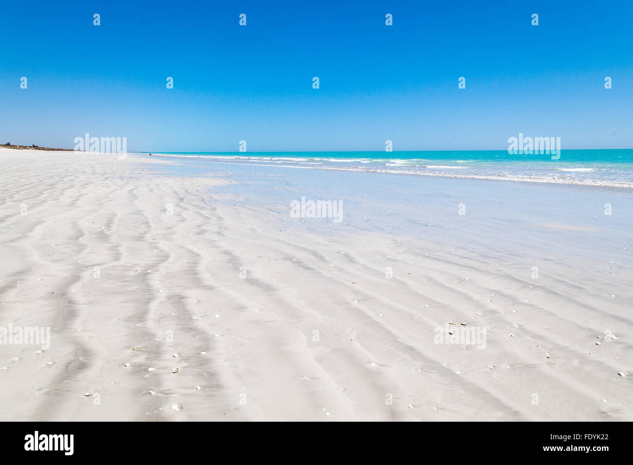 Ottanta miglia di spiaggia si trova sul fronte spiaggia tra Port Hedland e Broome, ed è un luogo ideale in cui fare una sosta in questo lungo tratto di Foto Stock