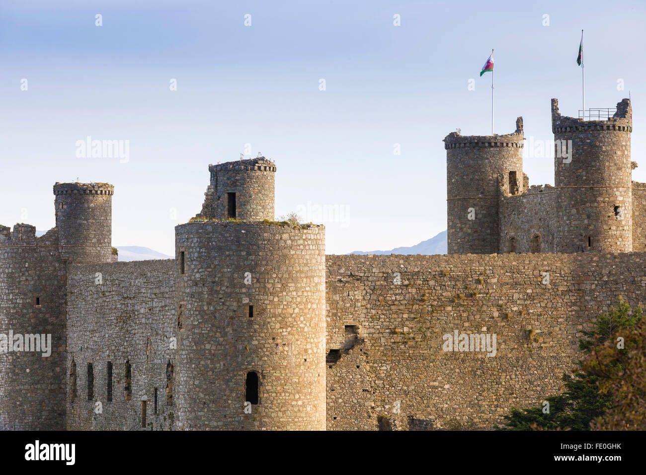 Harlech Castle, in Harlech, Gwynedd, Galles, fu costruito da Edward I durante la sua invasione del Galles tra 1282 e 1289 Foto Stock