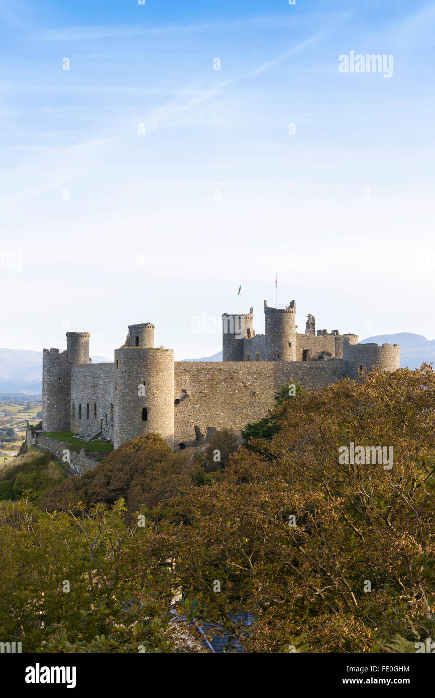 Harlech Castle, in Harlech, Gwynedd, Galles, fu costruito da Edward I durante la sua invasione del Galles tra 1282 e 1289 Foto Stock