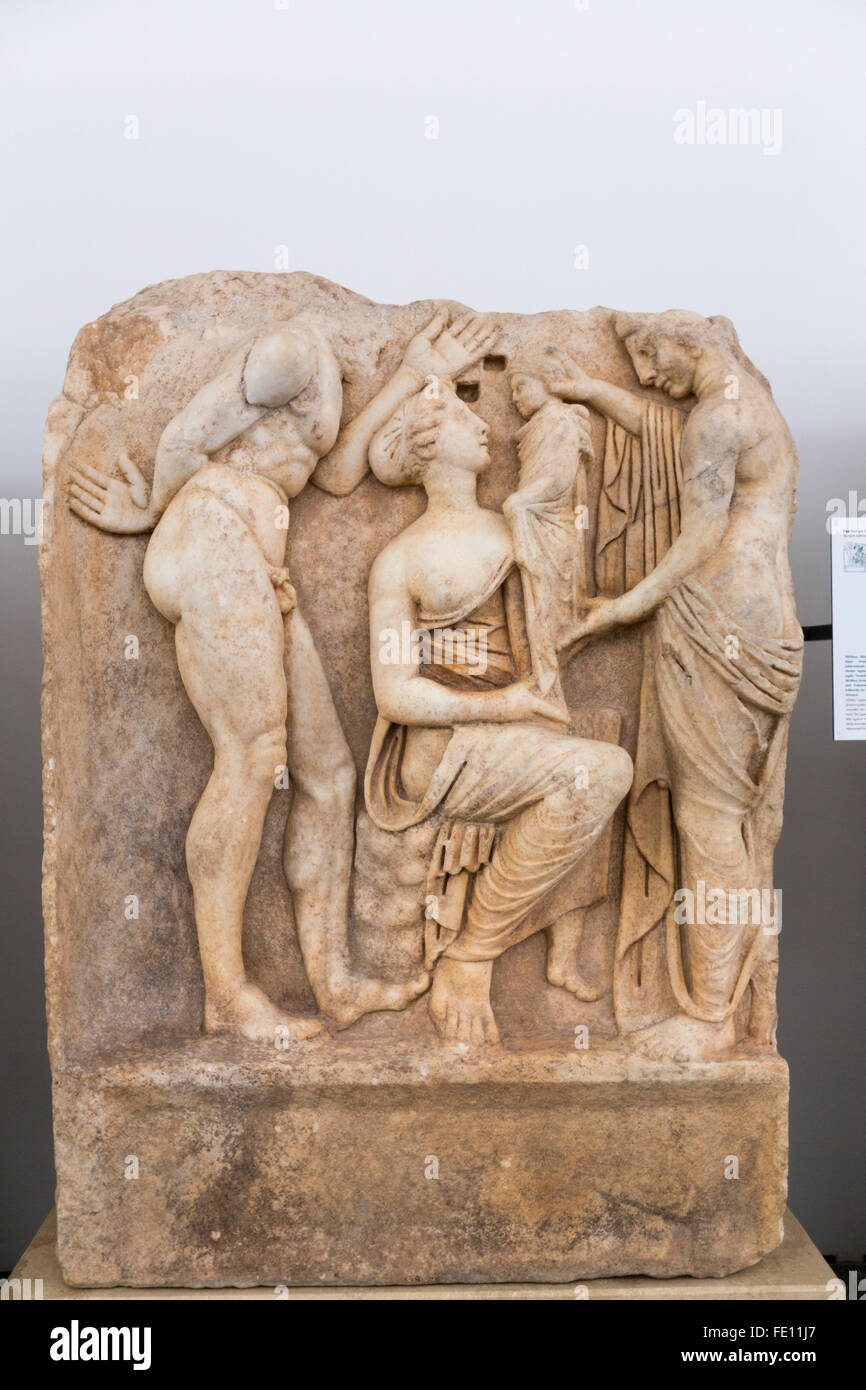 Ninfa bassorilievo nella Sala degli Imperatori in Aphrodisias museo, Turchia Foto Stock