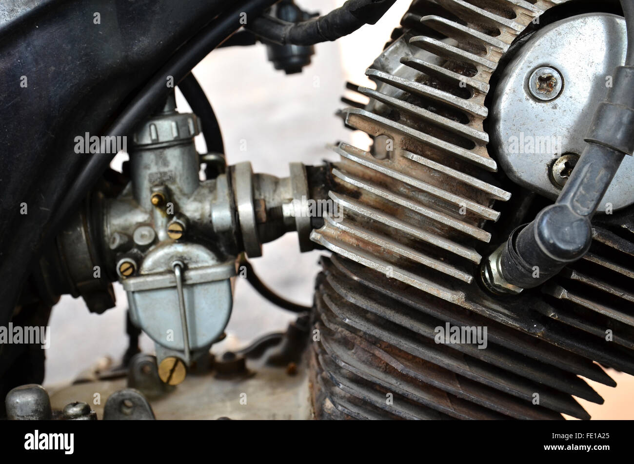 Chiusura del vecchio motore in moto Foto Stock