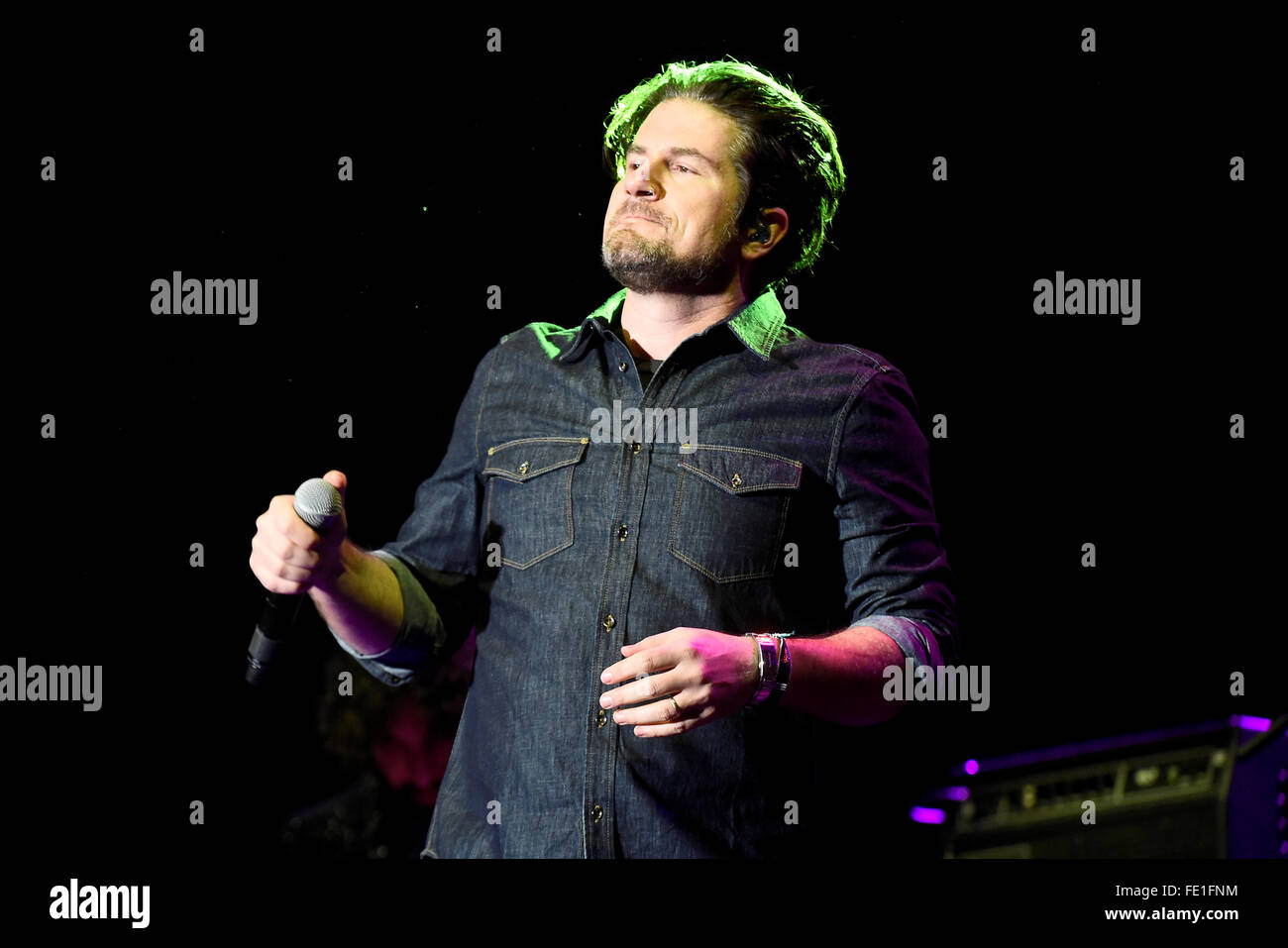 Mercoledì 3 febbraio, 2016: il cantante-cantautore Matt Nathason esegue al Super Bowl città di San Francisco, California durante la National Football League la settimana di apertura delle celebrazioni per il Super Bowl 50 tra la Carolina Panthers e Denver Broncos . Eric Canha/CSM Foto Stock