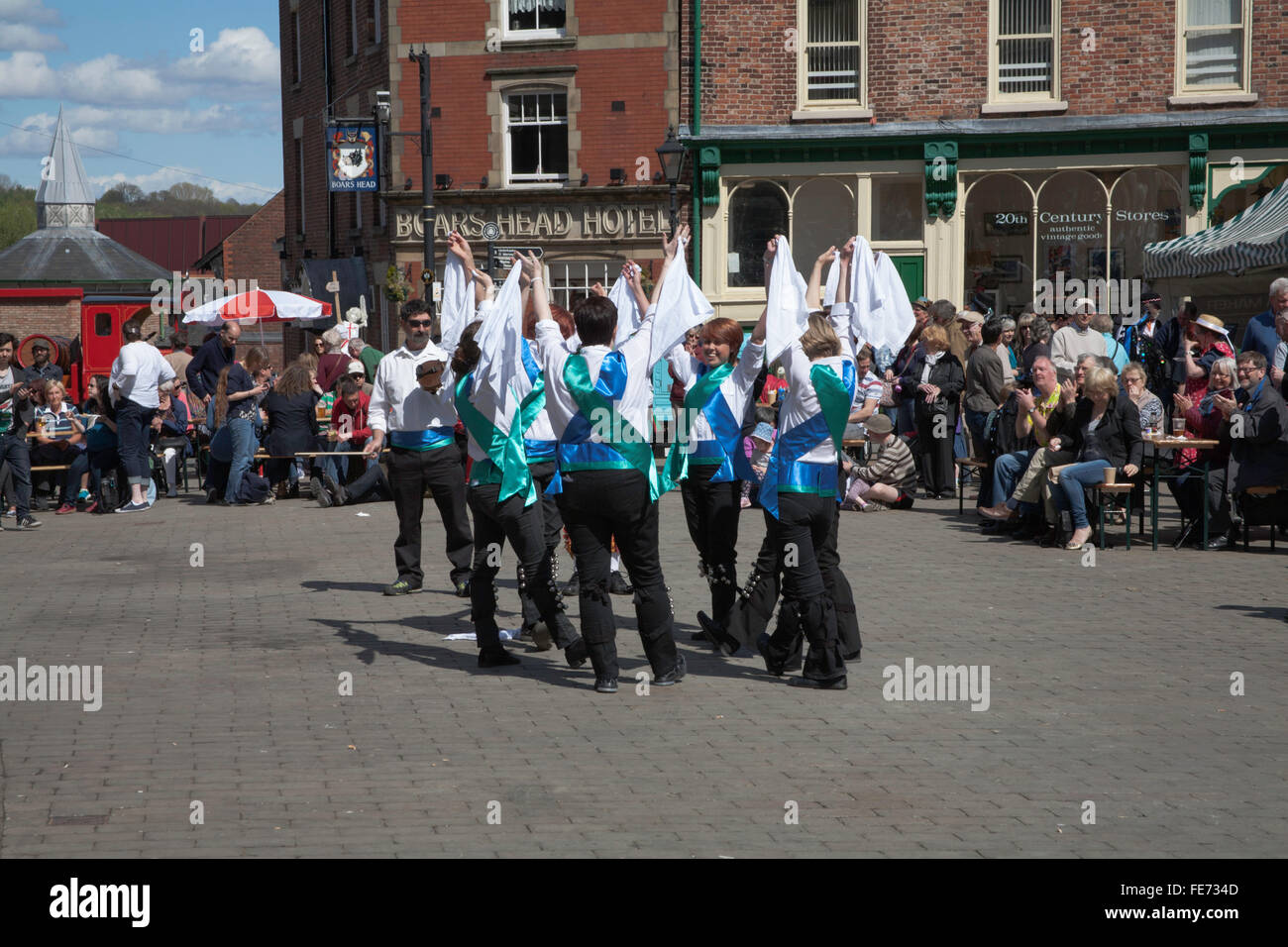 Donna Morris Dancing Gruppo Stockport Folk Festival 2015 Stockport cheshire england Foto Stock