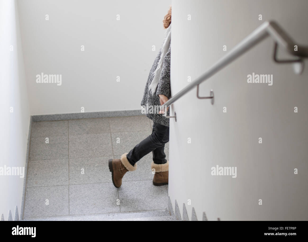 Donna in depressione e tristezza nel febbraio 02, 2016 a Monaco di Baviera, Germania. © Peter Schatz / Alamy Stock Photo Foto Stock