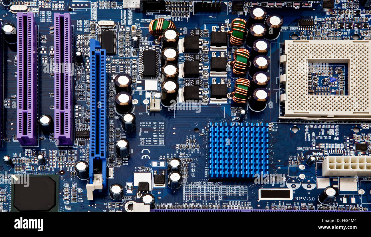 I chip del computer su una scheda di circuito Foto Stock