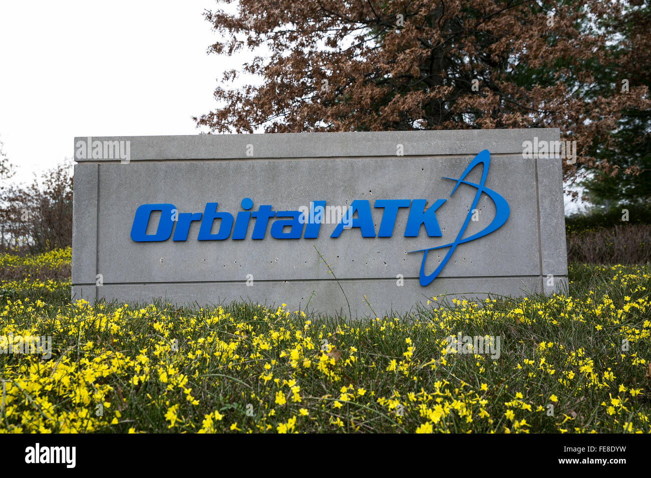 Un logo segno al di fuori della sede di ATK orbitale Inc. di Dulles, Virginia il 1 gennaio 2016. Foto Stock