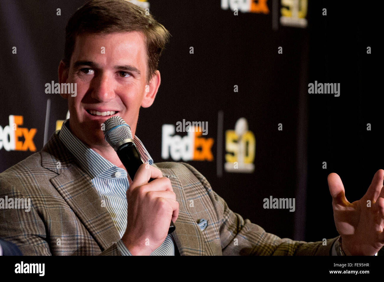 Mercoledì 3 febbraio, 2016: NFL Quarterback Eli Manning prende parte ad una conferenza stampa a San Francisco, California durante la National Football League la settimana di apertura delle celebrazioni per il Super Bowl 50 tra la Carolina Panthers e Denver Broncos . Eric Canha/CSM Foto Stock