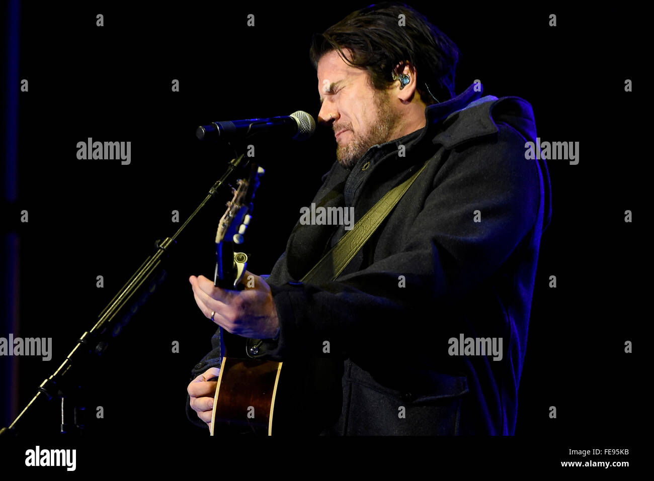 Mercoledì 3 febbraio, 2016: il cantante-cantautore Matt Nathason esegue al Super Bowl città di San Francisco, California durante la National Football League la settimana di apertura delle celebrazioni per il Super Bowl 50 tra la Carolina Panthers e Denver Broncos . Eric Canha/CSM Foto Stock