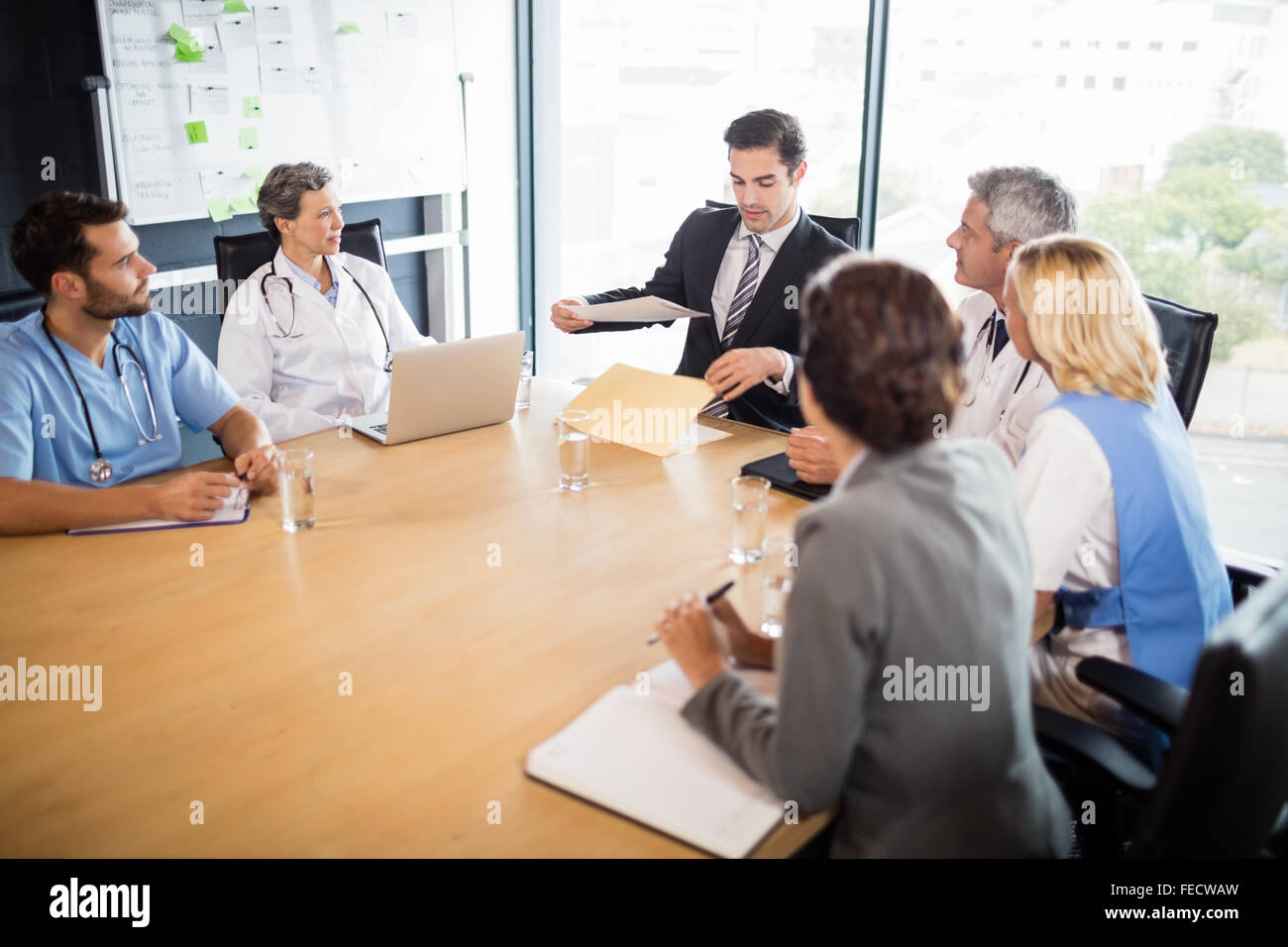 Team aziende aventi una riunione Foto Stock