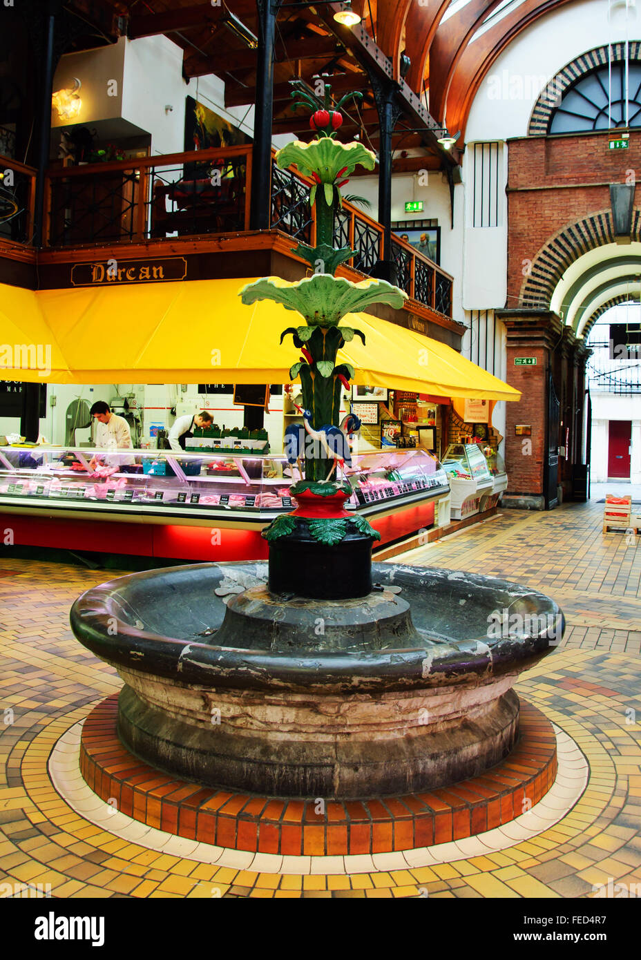 La fontana nella famosa in tutto il mondo sul mercato inglese, Cork, Irlanda. Foto Stock