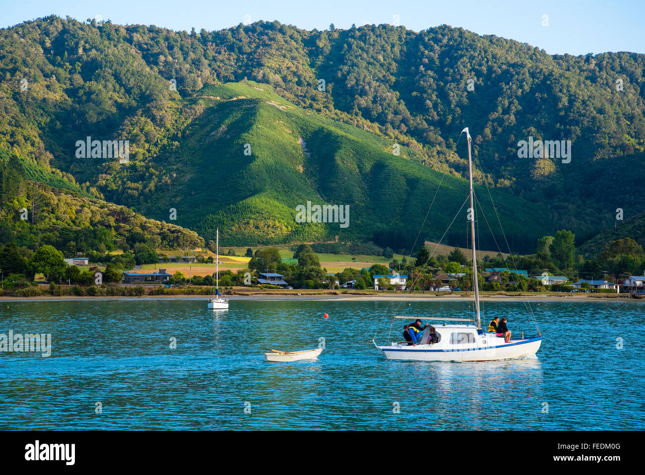 Yacht a Anakiwa Queen Charlotte Sound Marlborough Sounds Isola del Sud della Nuova Zelanda Foto Stock