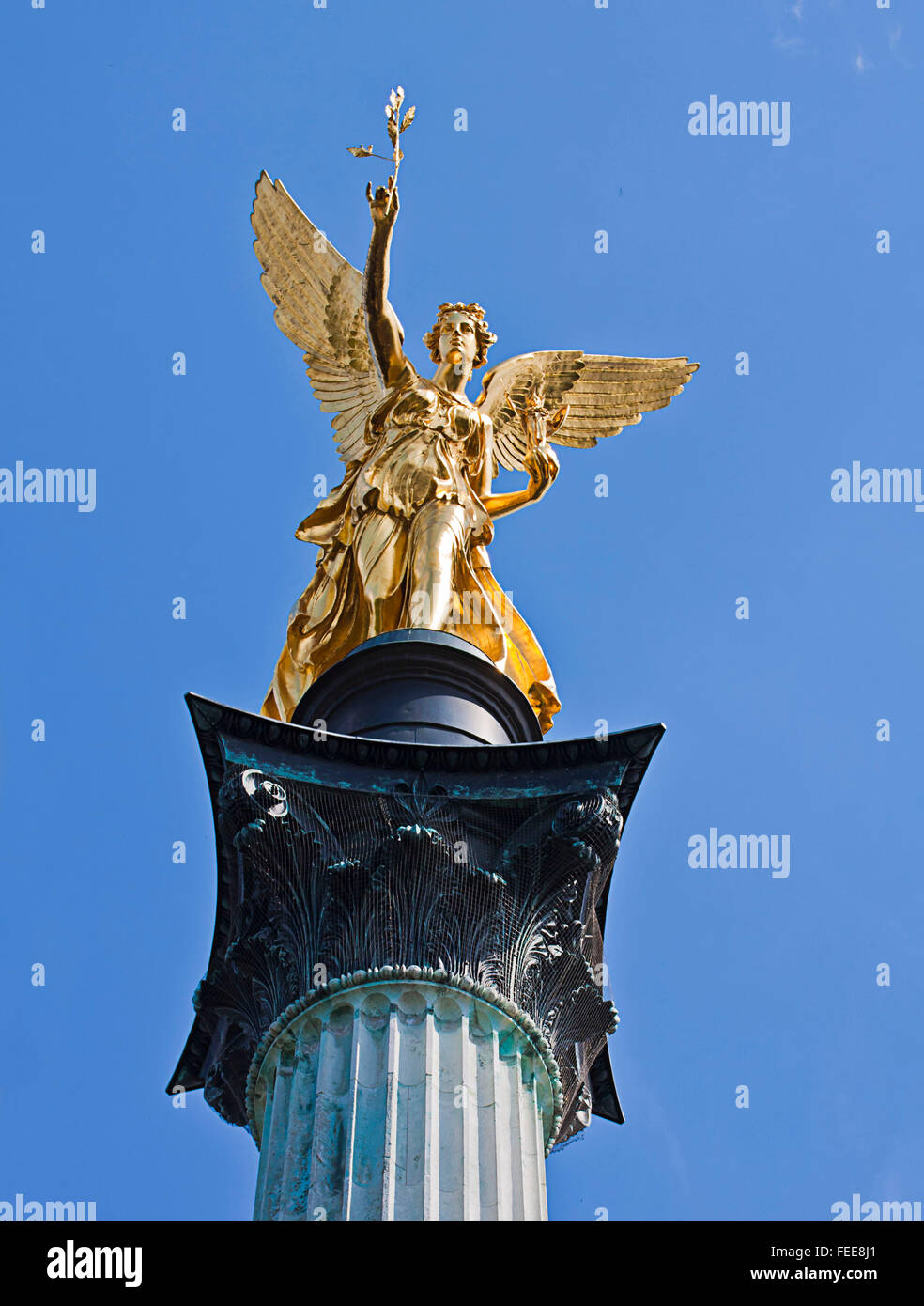Monaco di Baviera, l'Angelo della Pace il dettaglio del monumento progettato su 1891 sul fiume Isar Foto Stock