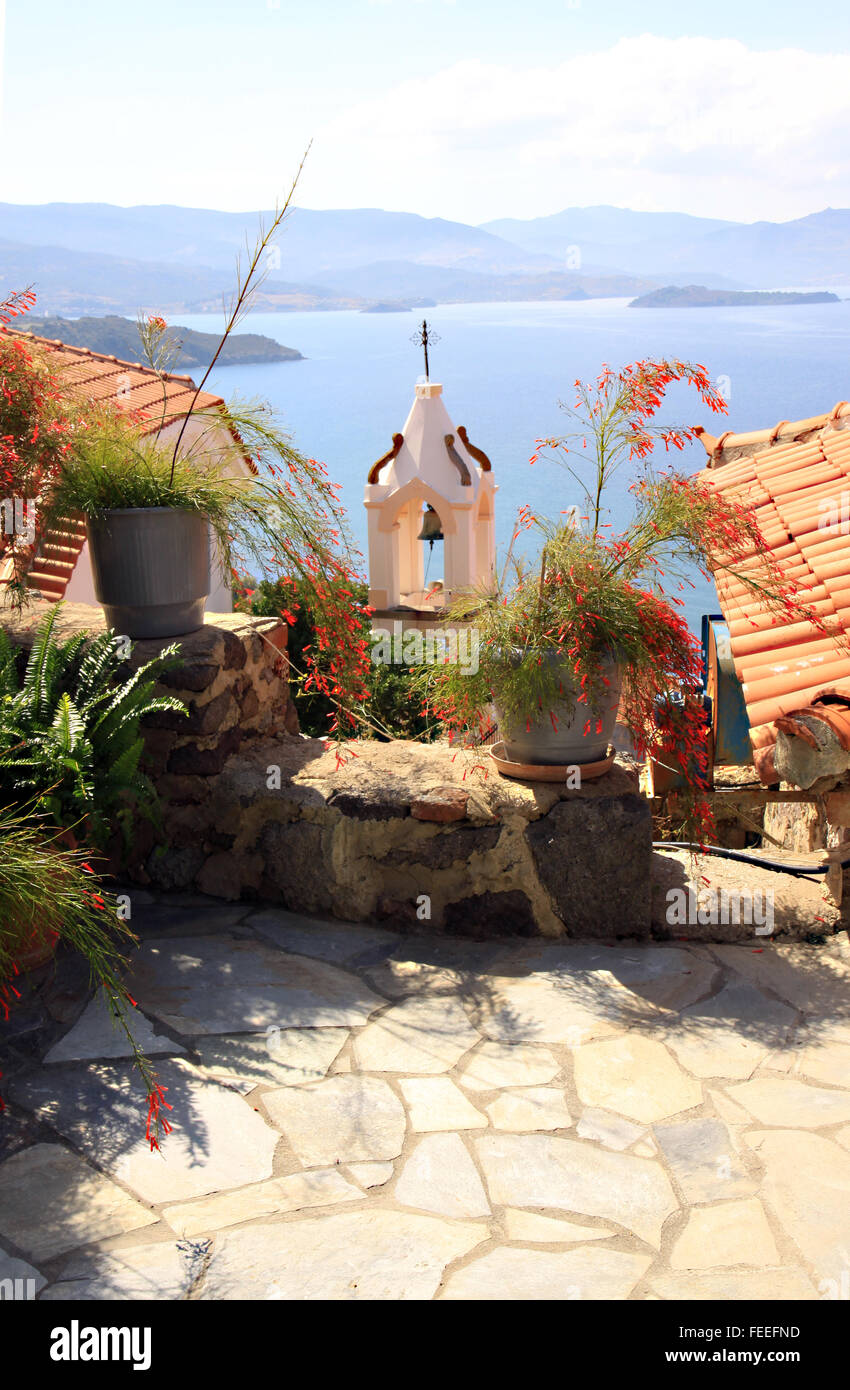 Vista di molivos sull'isola greca di Lesbo Foto Stock