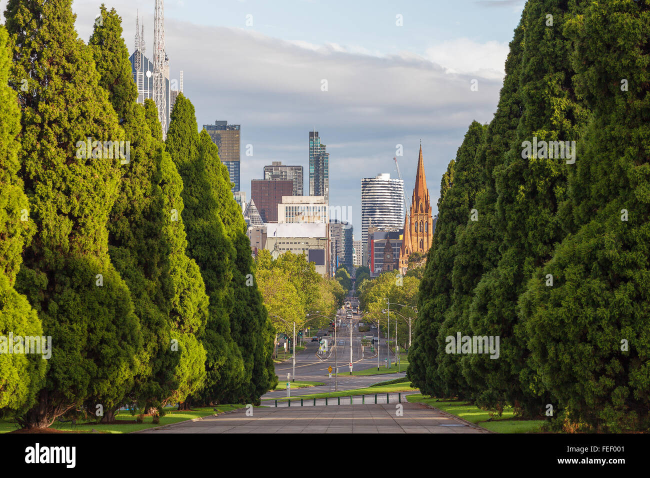 Vista di Melbourne CBD dal Tempio della Rimembranza Foto Stock