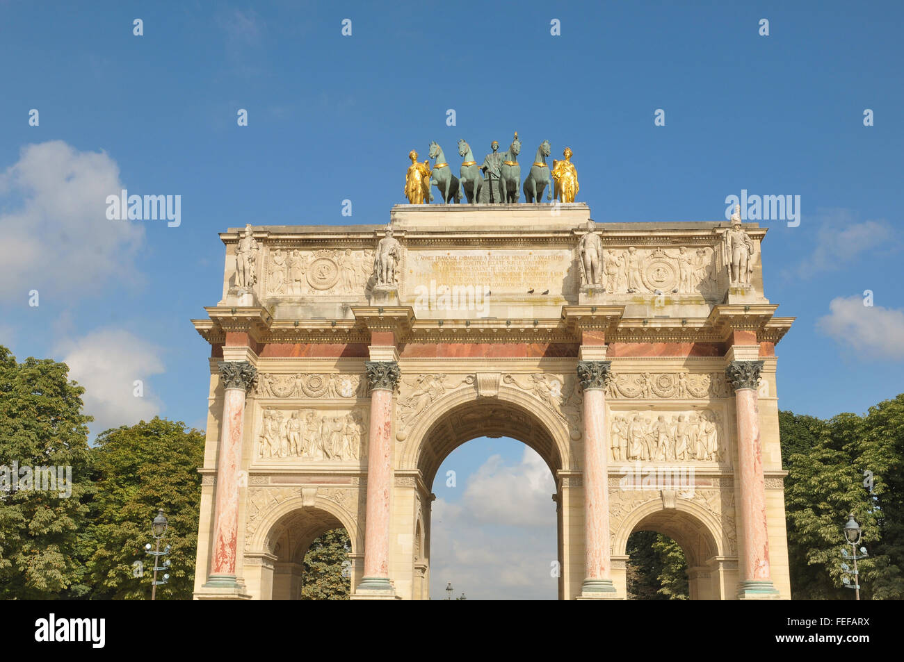 Dettagli architettonici del Arc de triomphe du Carrousel a Parigi, Francia Foto Stock