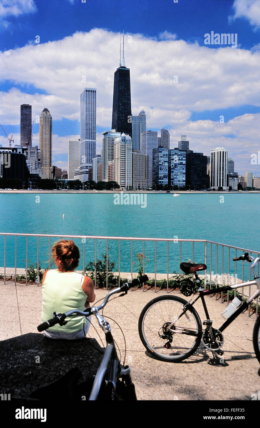 Di fronte al lago di Chicago Scenic in bicicletta 2 Foto Stock