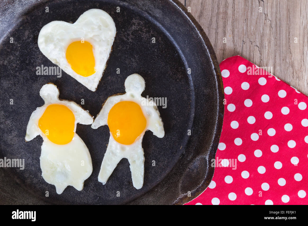 Il giorno di San Valentino la colazione uova fritte Foto Stock