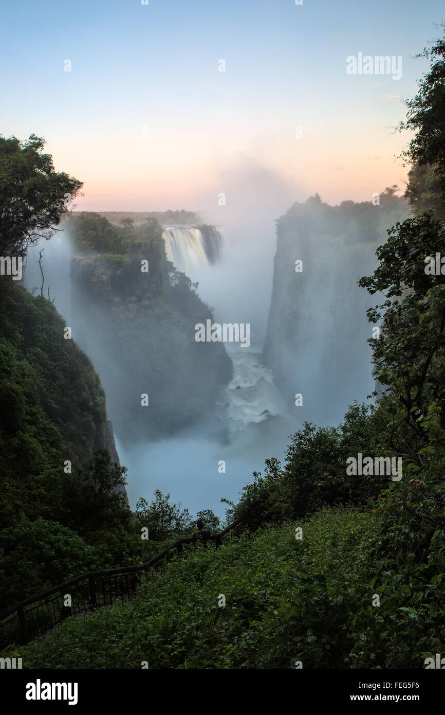 Victoria Falls a sunrise Foto Stock