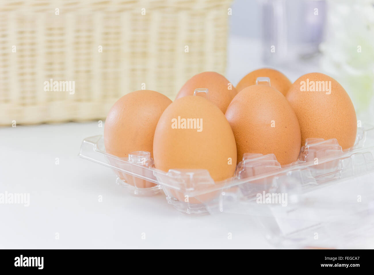 Le uova in una cucina.focus sensibili Foto Stock