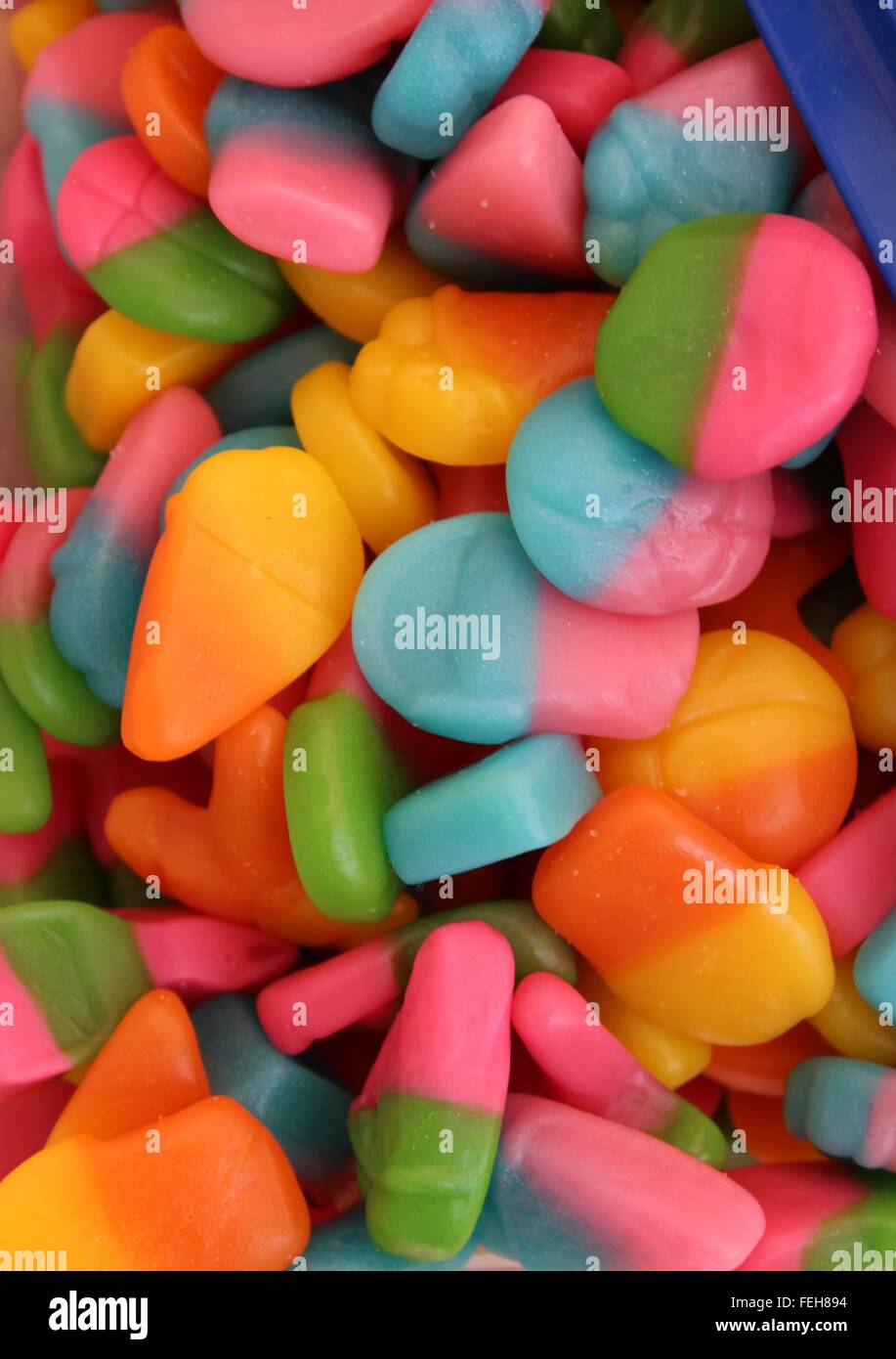 Si tratta di una chiusura delle colorate caramelle gommose da un pic n mix Foto Stock