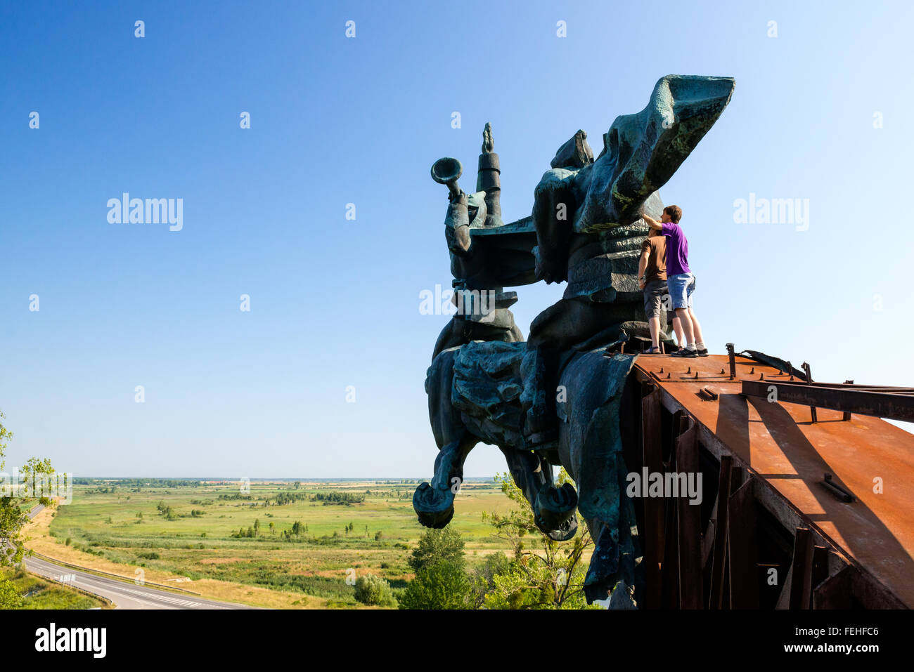 Monumento sovietico del 1975 per la prima Armata di Cavalleria di Budyonny' (Konarmia) vicino a Olesko, Regione di Lviv, Ucraina Foto Stock