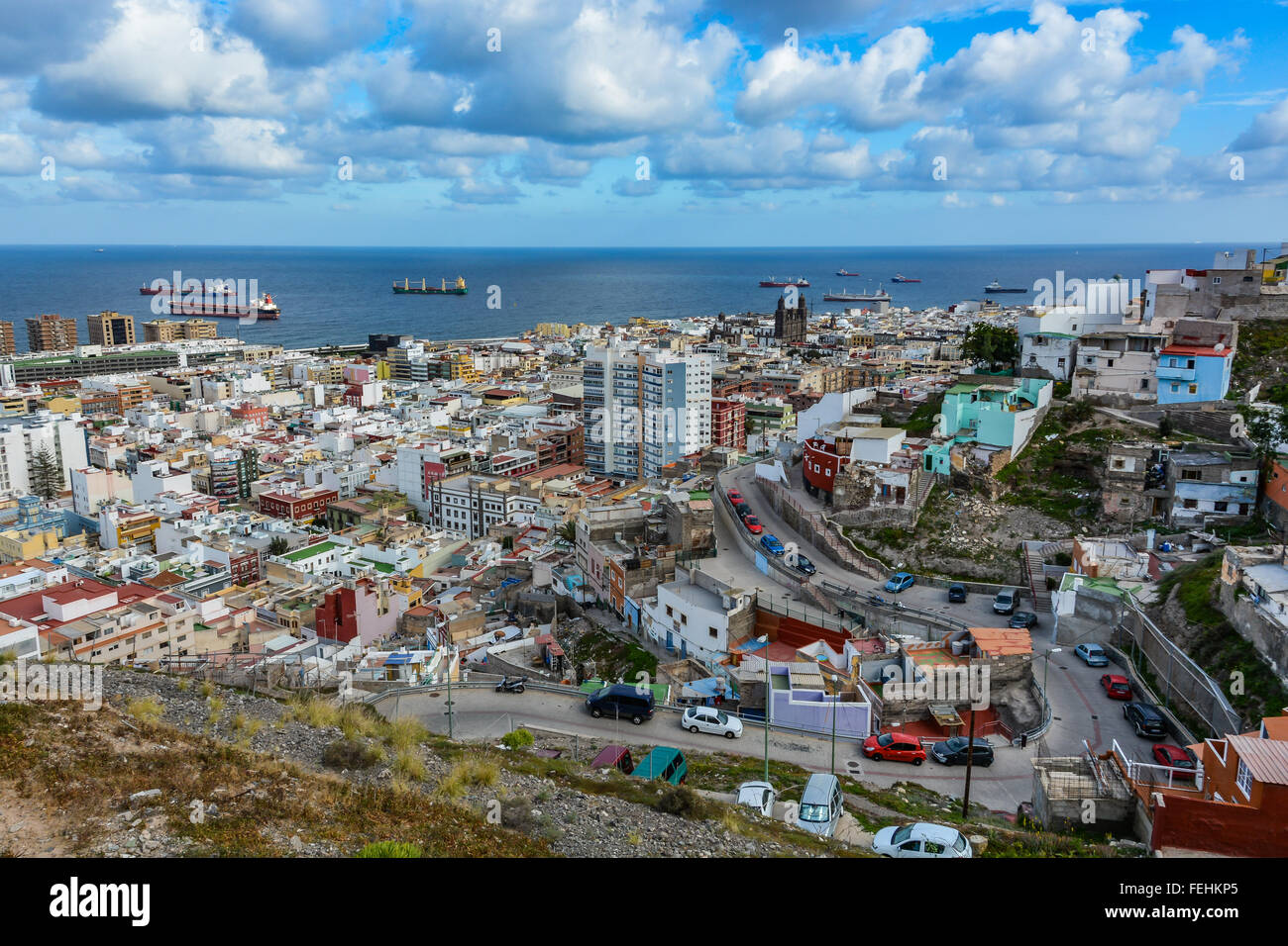 Vista panoramica di Las Palmas de Gran Canaria in un giorno nuvoloso, tra cui la Cattedrale di Santa Ana (Santo Cattedrale-basilica) Foto Stock