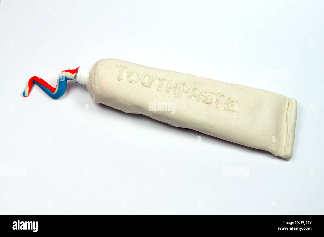 Imitazione tubo di dentifricio fatto dal gioco doh. Foto Stock